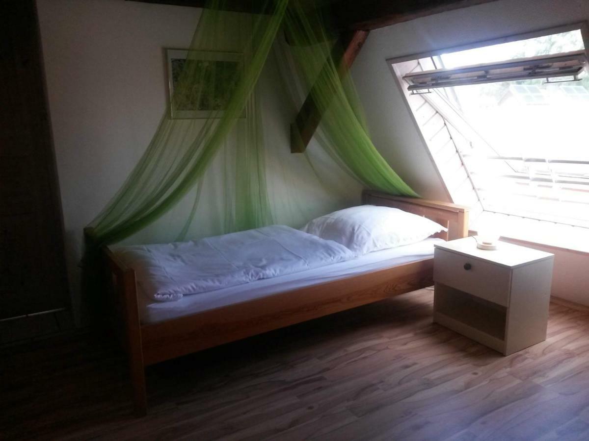 Ferienwohnung Familie Faath Bellheim Esterno foto